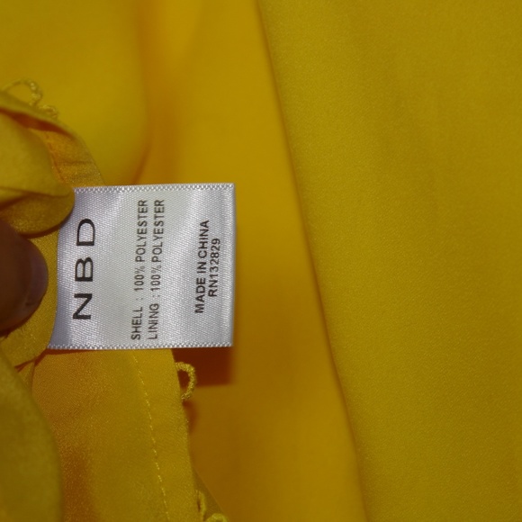 NWT NBD Chels Vibrant Yellow Chiffon Halter Mini Dress Crocheted Cutouts Small - Picture 9 of 10